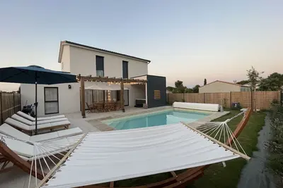 Image de Villa 16 by Avecoeur