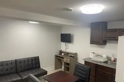Image de One bedroom Basement unit 1670 Robie St.