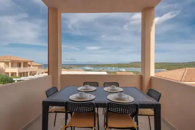 Image de fantastique Appartement 1 chambre Premium Baia de Bahas Residence pour 4 personn