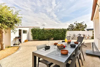 Image de Villa 3 chambres, 2 Sdb, 250 m de la plage, La Chaume, Les Sables d'Olonne