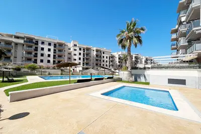 Image de Global Properties: Apartment with large terrace in Canet