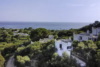 Image de Cozy cottage a 5-minute walk from the beautiful beach of Geremeas