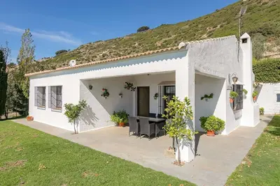 Image de Belle maison de vacances avec piscine privée