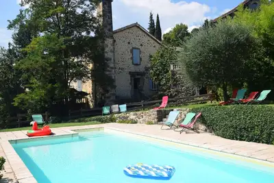 Image de Maison de vacances avec piscine en Ardèche
