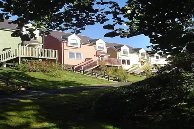 Image de Joli chalet dans un jardin