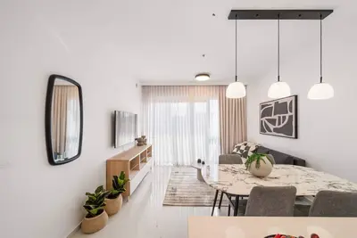 Image de 1 Bedroom Savyon View - Isrentals