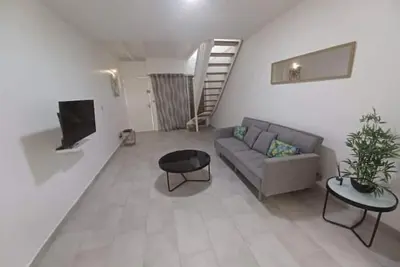 Image de Agréable Appartement Neuf Avec Piscine