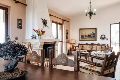 Cottage élégant à Avlidas plage avec balcon