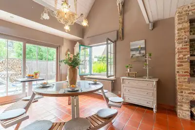 Image de Villa authentique avec bien-être à Oostduinkerke