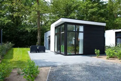 Image de Maison moderne avec lave-vaisselle