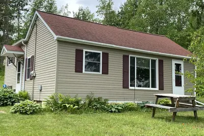 Image de Cozy Cabin on Bear Island Lake