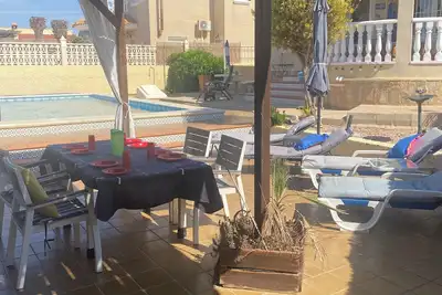 Image de spacious 4 bedroom detached villa with pool, San Fulgencio/La Marina Urb