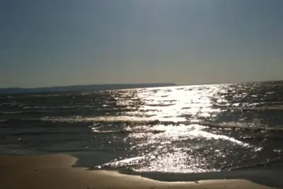 Image de Wasaga Beach walk to main end Free Parking Free Wifi