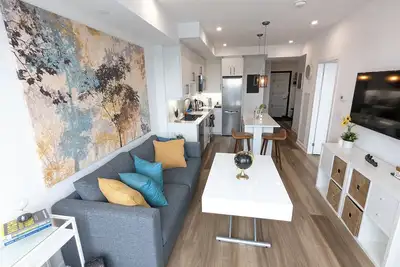 Image de Exclusive Condo in Downtown Kitchener by G00gle