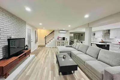 The Lowell House: Oasis of Arlington