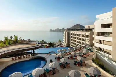 Image de Stunning Views of Coastline! Beachfront, Swimming Pools, Spa, Free Parking!