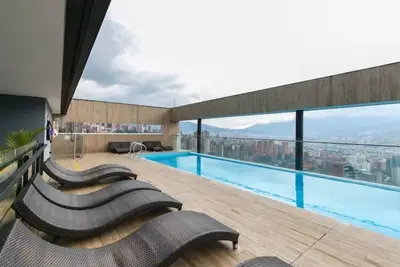 Image de Luxury 2 bed/2 bath W/Views - Energy Living (1201)