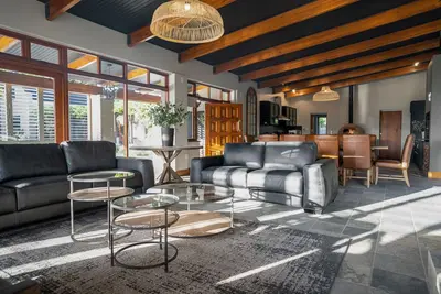 Image de Avemore Manor House enjoy our spacious home with magical views with backup power