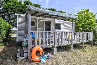 Image de Mobil-home Confort 31m² (3 chambres) + terrasse semi-couverte 6 personnes