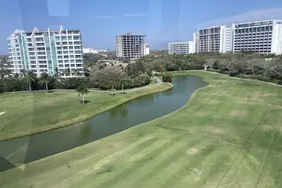 Image de 2bd/2ba Grand Suite, Nuevo Vallarta, Mexico. \n Rentals are in 7 day increments