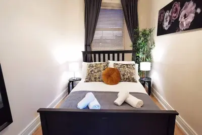 Central 1bed apartment with reliable fast Wifi