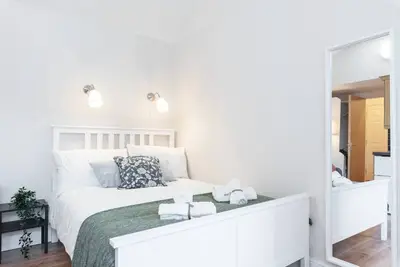 Image de Central Studio Apartment Fast WiFi Tv and Kitchen
