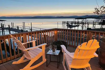 Image de All Inclusive Amenities:Kayak, Sup, Pedal Boat, PingPong, Pickleball, Movie Nt &More!