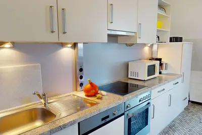Spacious apartment close to the beach on the upper floor for 4-5 people in Grömitz