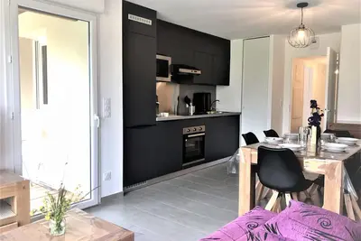 Image de Superbe T3 au golf, parking privé, proche centre