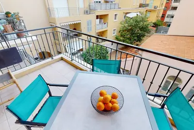 Image de Charmant 2p à Menton, centre, climatisé, terrasse et parking