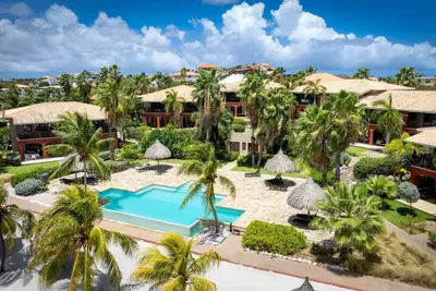 Image de Spanish Water Apartments - Premium Duplex