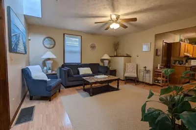 Image de Tranquility Cottage- Close to Ud