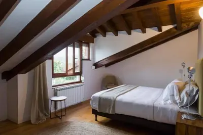Image de Brand new luxury rural house, close to the sea and mountains,