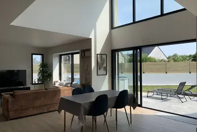 Image de Maison d'exception proche du Bourg et des Menhirs de Carnac, à 5 min des plages