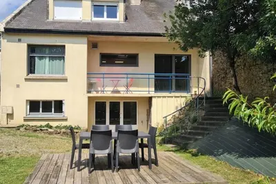 Image de Appartement à proximité de tous commerces à 5 minutes de la plage