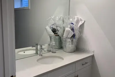 Image de Relaxing Lakefront Living