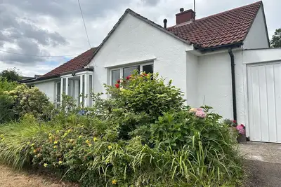 Image de Bungalow in Welsh Mountainside Ideal for Cycling, Walking and Events in Cardiff