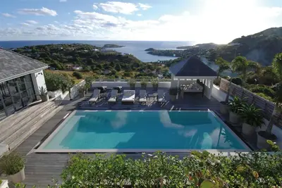 Image de Villa Amalie is a fabulous 2 bedroom villa with a beautiful view on Marigot bay.