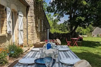Image de Romantic french cottage 6 persons with pool, 15 min from Rocamadour/Dordogne