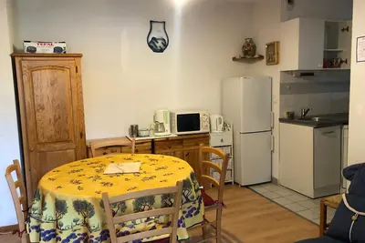 Image de Charmant T2 Cabine au pied des pistes avec parking privé à Enchastrayes