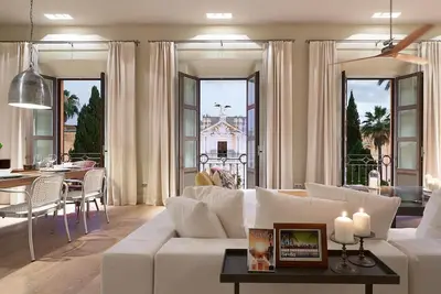 Image de Luxury duplex with pool and private parking