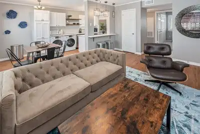 Image de Silo: Walk to A&M Campus, King Beds, First Floor