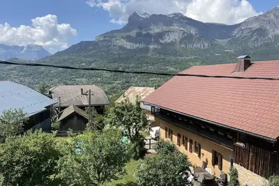 Image de Grand appartement avec très grande terrasse de 50m2 dans 1 village Haut-Savoyard