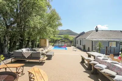 Image de The Keepers Lodge, pet friendly, character holiday cottage in Nefyn