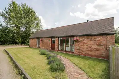 Image de The Chicken Shed, romantic, with open fire in Barford