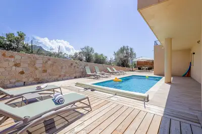 Image de Villa Lurenzu - Maison pour 8 avec piscine