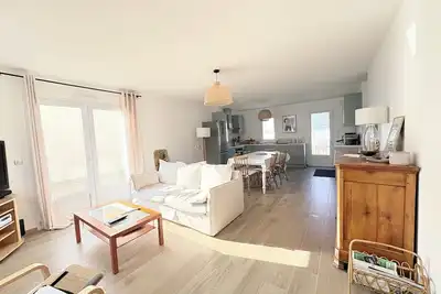 Image de Maison Ă 5 min de la plage et des commerces