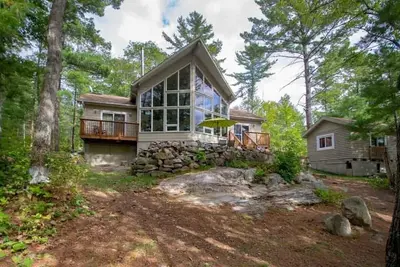 Image de Six-mile Cottage - Trois Chambres Gîte, Couchages 8