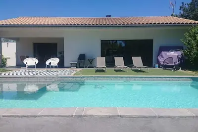 Image de Villa moderne avec Piscine