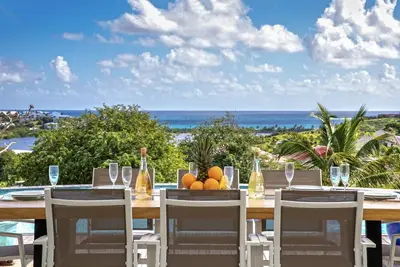 Image de Villa Eskarcel, très spacieuse, vue mer sur Orient Bay, 4 chambres